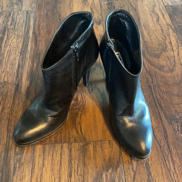 Barney’s Leather Booties - Picture 8 of 8